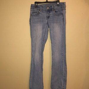 Light Wash American Eagle Jeans Size 4 Reg